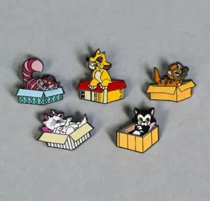 Enamel Pin Set - Disney Cats Boxes, 5 Pcs, Cheshire Cat Simba Figaro Marie Lion