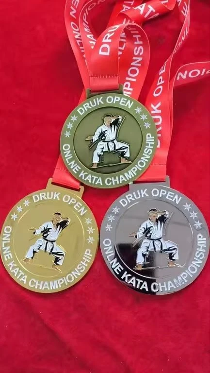 custom medals 8